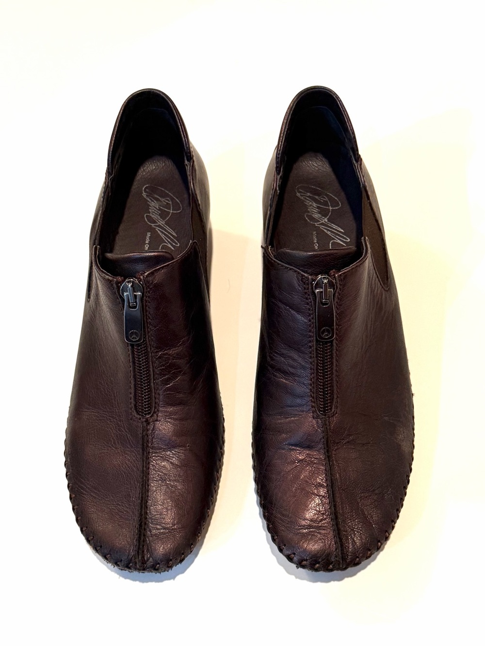 Donald J Pliner Brown Leather Zip Slip On Witchy Dark Academia Minimalist - Picture 8 of 15